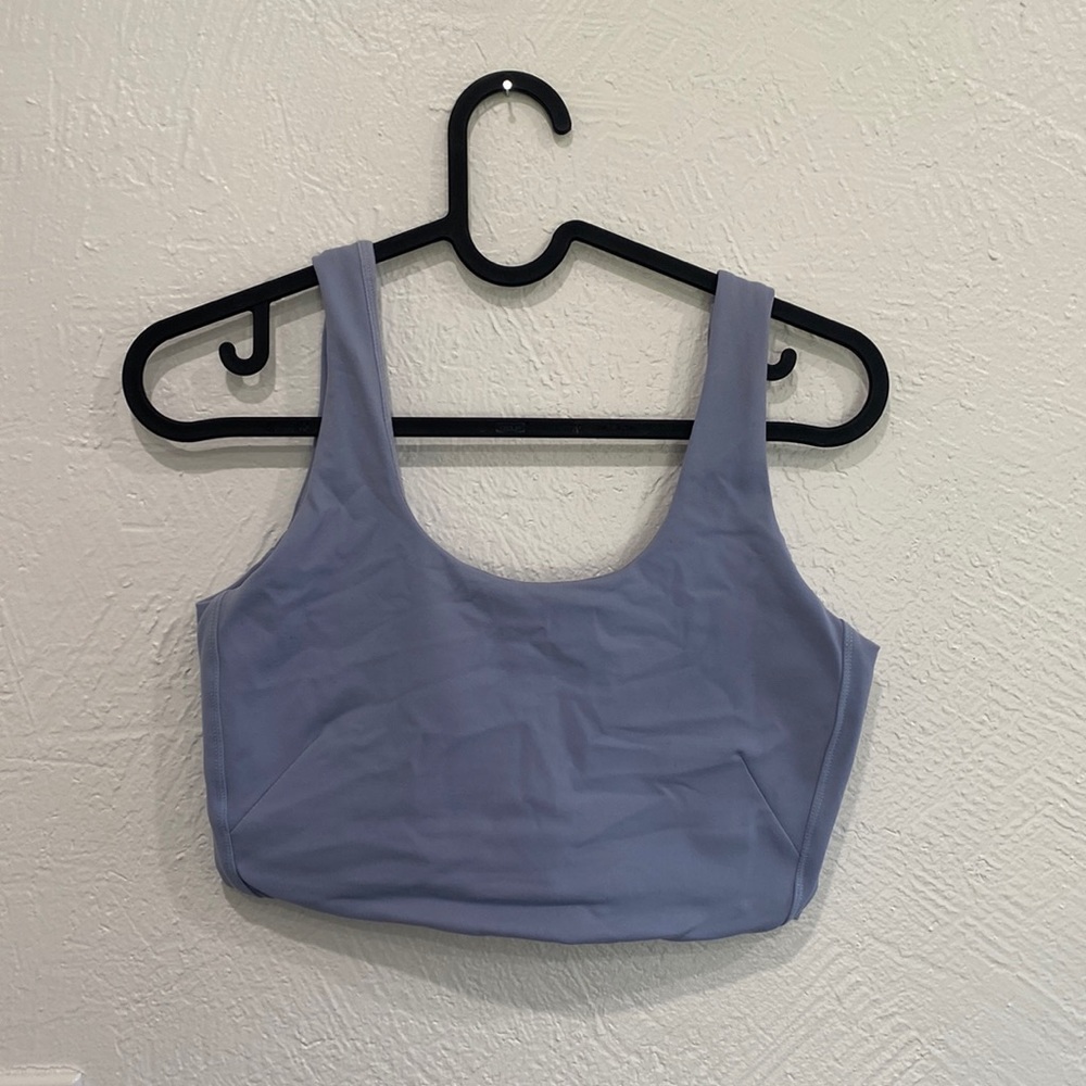 scoop neck sports bra